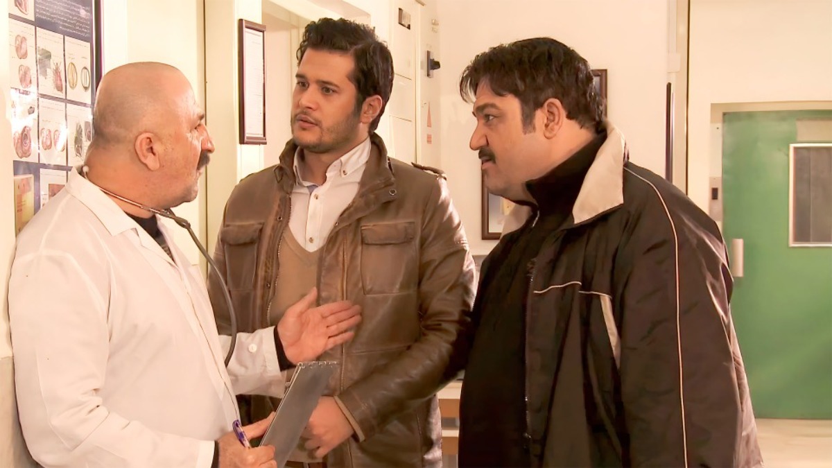 Shahr Dar Amn Va Aman Ast